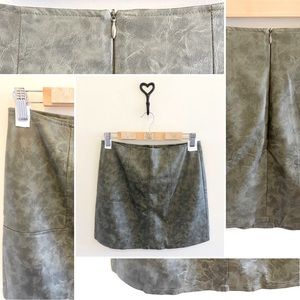 Mint Vanilla- Vegan Leather Skirt